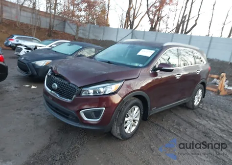 2018 Kia Sorento 2.4L Lx z USA, uszkodzony, nr VIN 5XYPGDA37JG411935